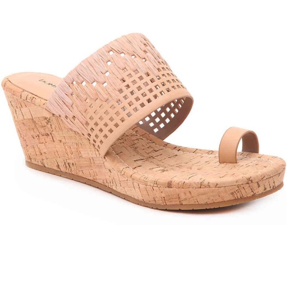 Donald J. Pliner Shoes - Donald Pliner Graye Wedge Sandal Beige Tan Cork Raffia Grass Platform Heel Sz 7